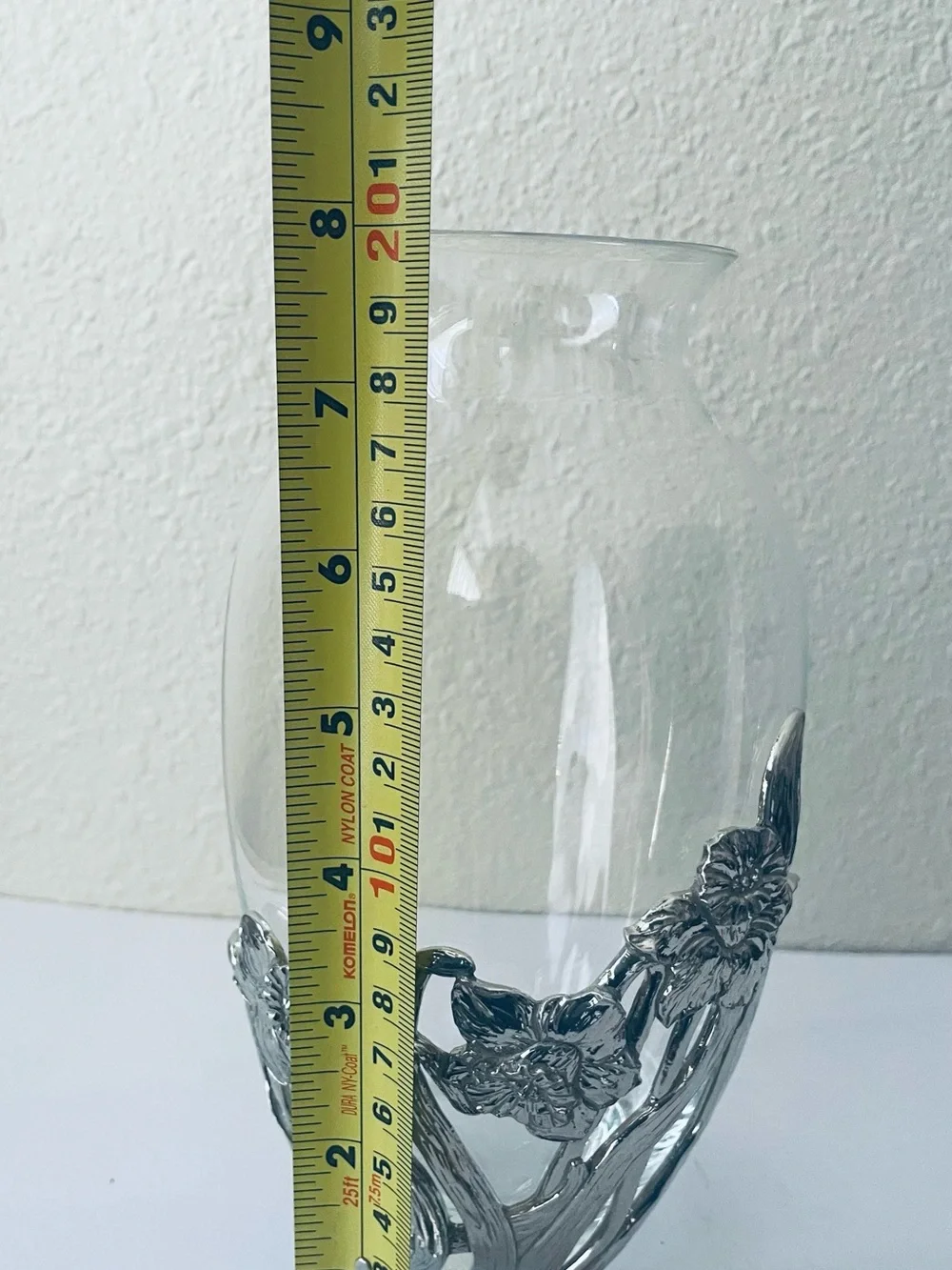 Clear Glass Vase with Seagull Pewter floral